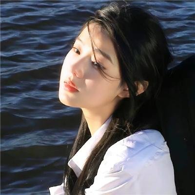 两只小猫的故事